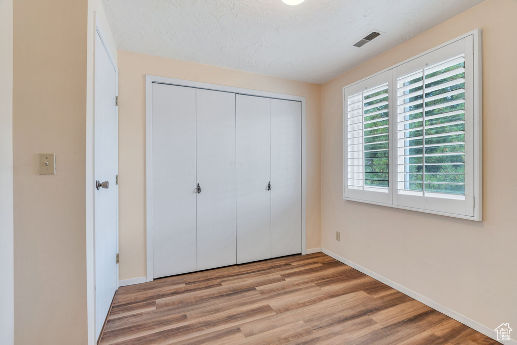 Photo 19 for MLS #2107784 at 4259 S Dunmore Ct