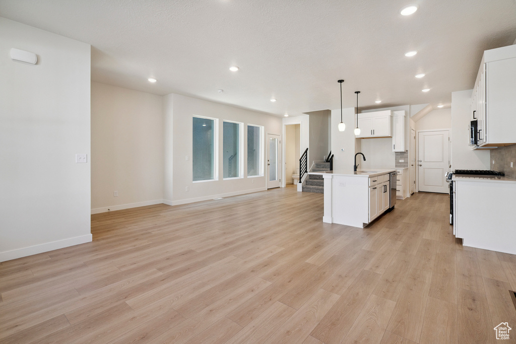 Photo 3 for MLS #2107788 at 10087 N Torreya Dr #728