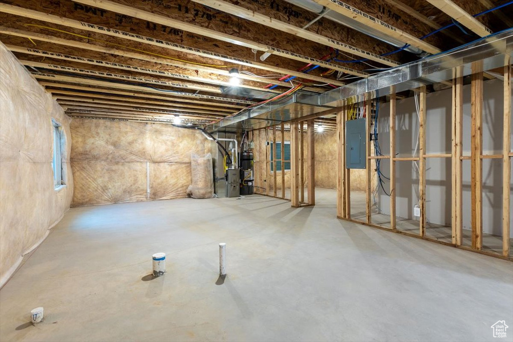 615 DOVER CIR Providence, UT 84332