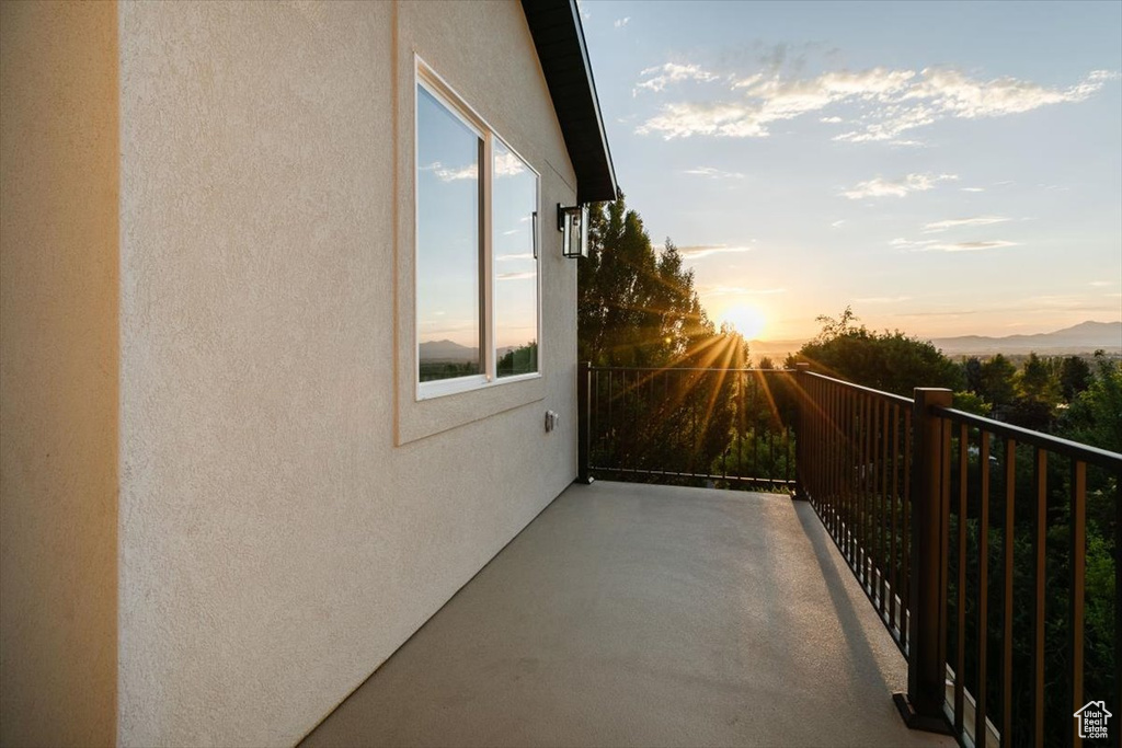 615 DOVER CIR Providence, UT 84332