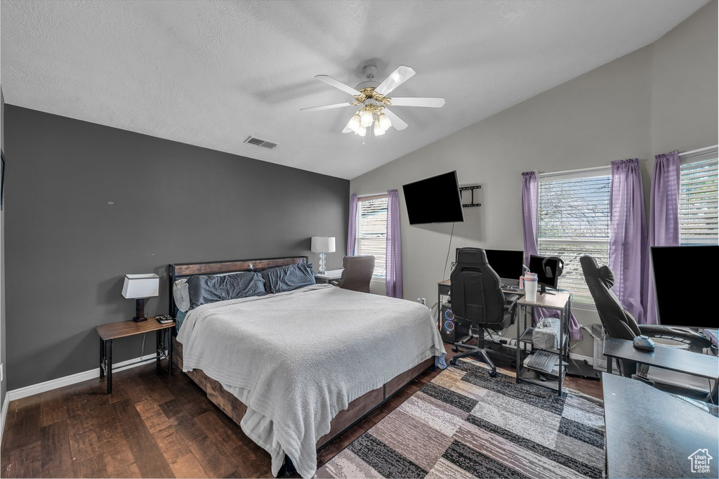 Photo 8 for MLS #2107805 at 2072 W 30 South