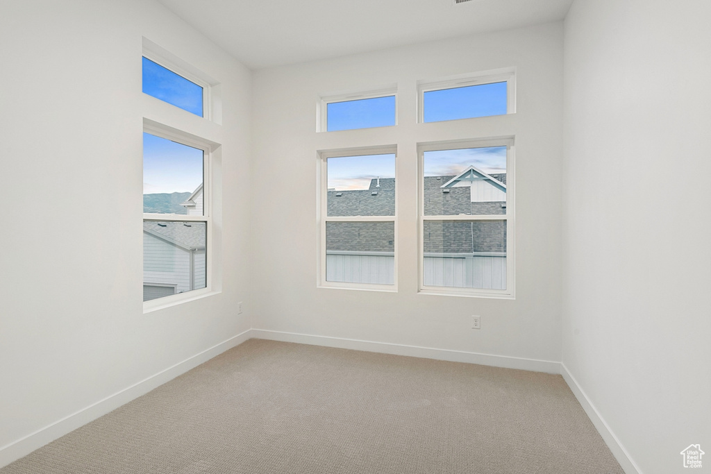 11576 S NIMITZ DR South Jordan, UT 84009