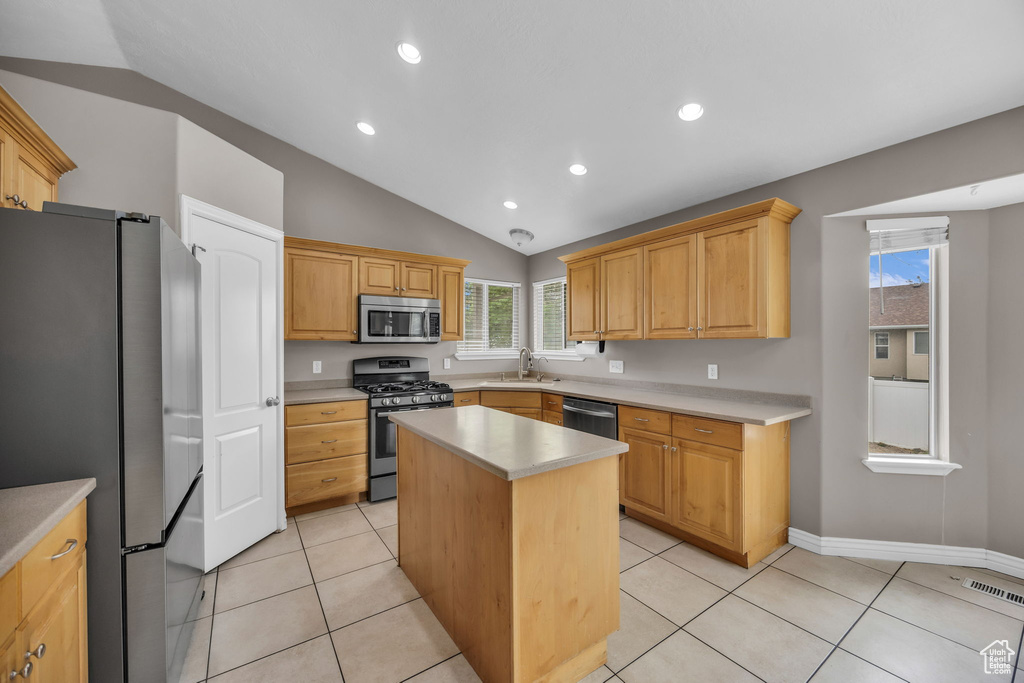 Photo 13 for MLS #2107828 at 2453 W Goldenpointe Way