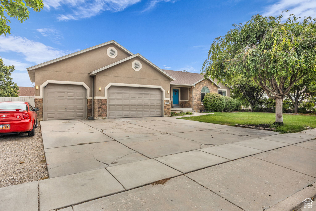 Photo 3 for MLS #2107828 at 2453 W Goldenpointe Way