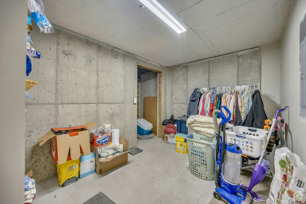 Photo 16 for MLS #2107828 at 2453 W Goldenpointe Way