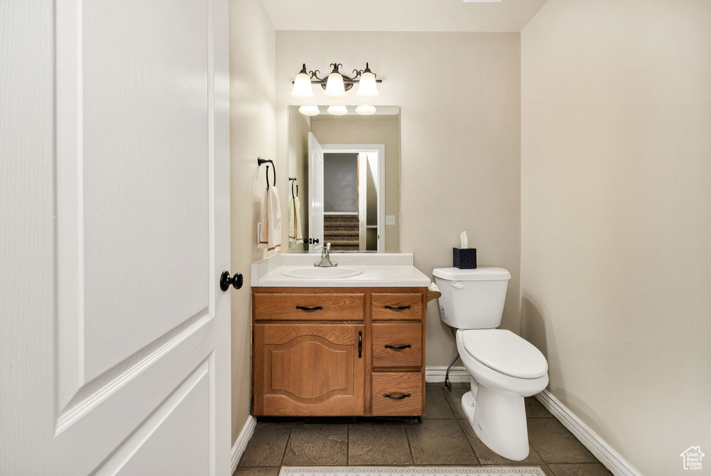 Photo 12 for MLS #2107829 at 74 Canterbury Cir