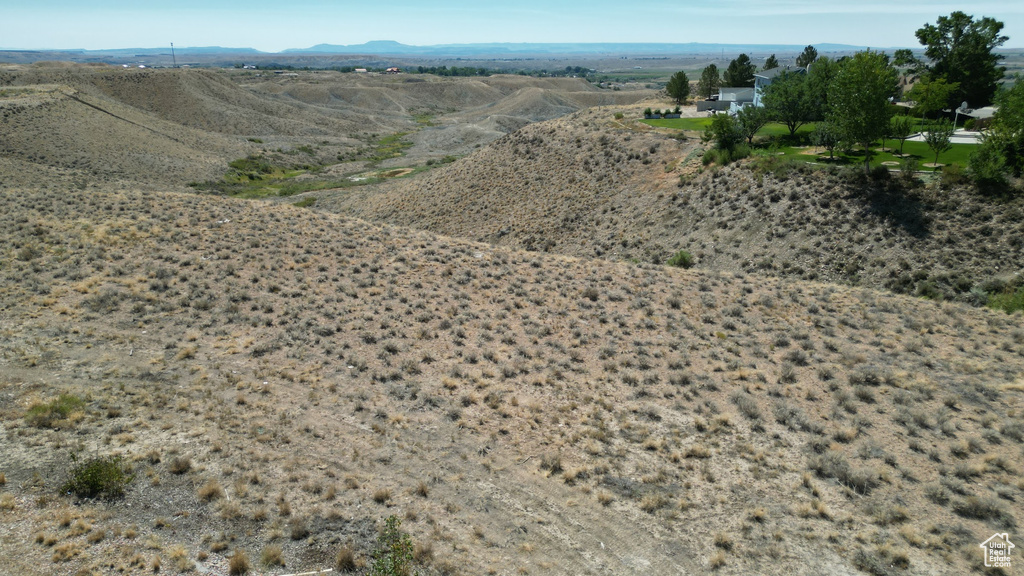 1403  CACTUS CIR Wellington, UT 84542