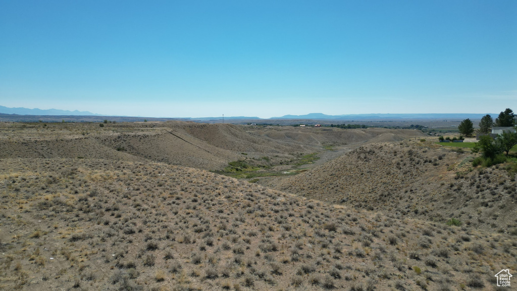 1403  CACTUS CIR Wellington, UT 84542