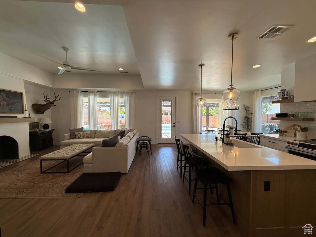 2393 W ZINFANDEL DR St George, UT 84770