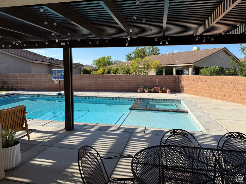 2393 W ZINFANDEL DR St George, UT 84770