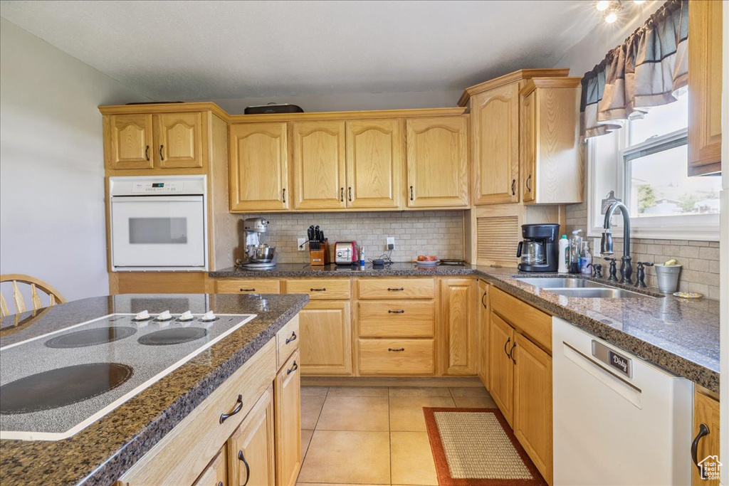 Photo 10 for MLS #2107839 at 66 Apsen Grove Dr