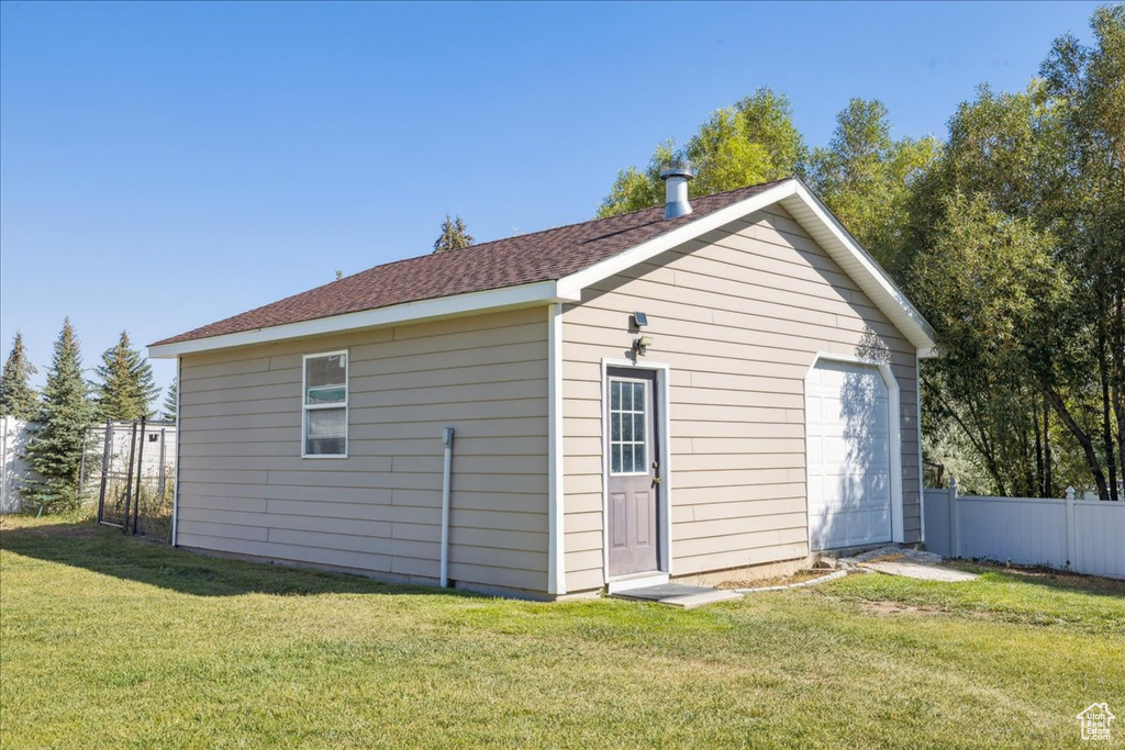 Photo 33 for MLS #2107839 at 66 Apsen Grove Dr