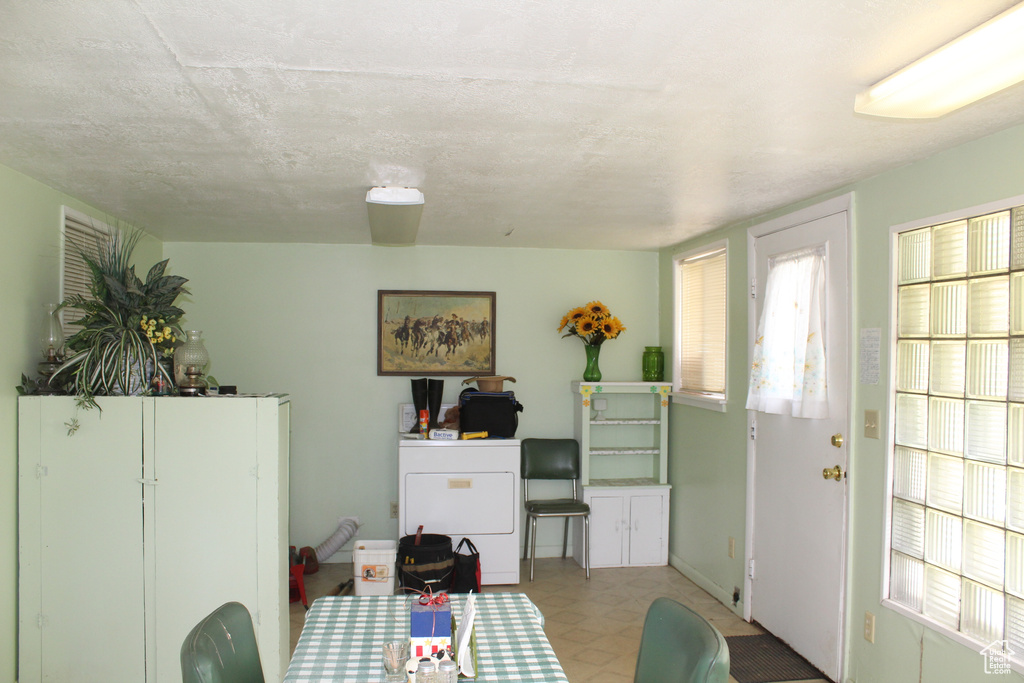 Photo 9 for MLS #2107847 at 22 E Main St