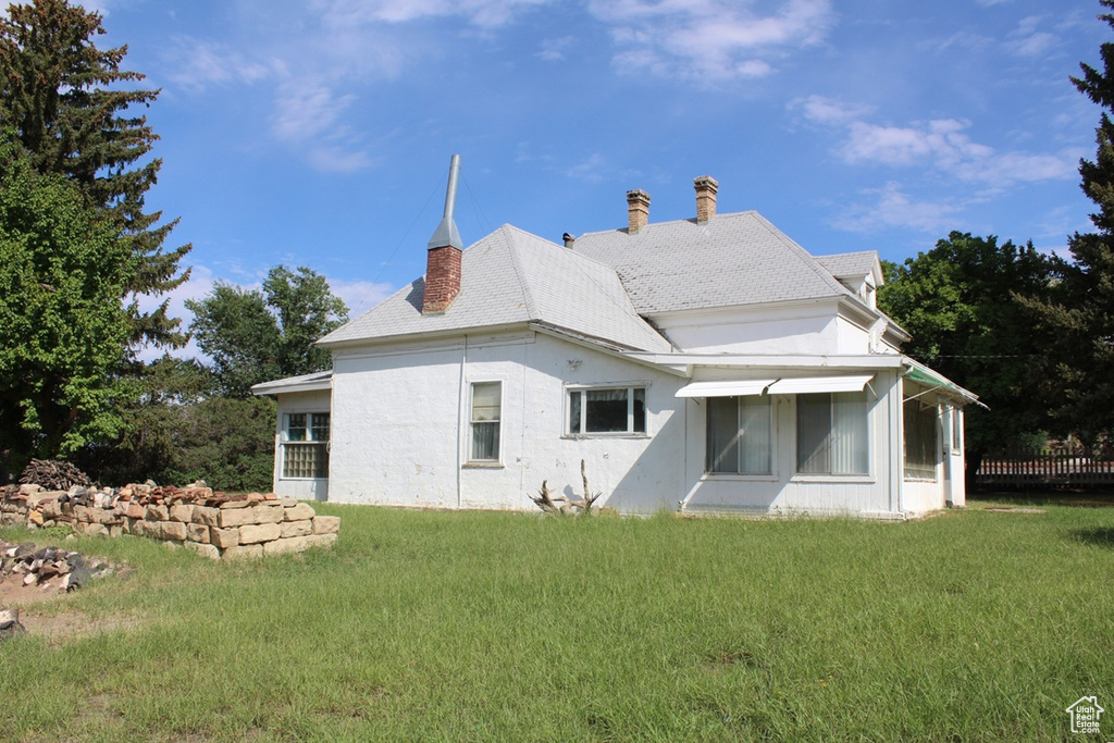 Photo 24 for MLS #2107847 at 22 E Main St