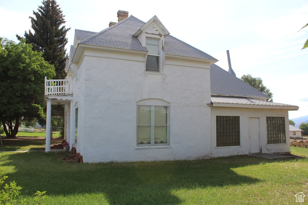 Photo 22 for MLS #2107847 at 22 E Main St