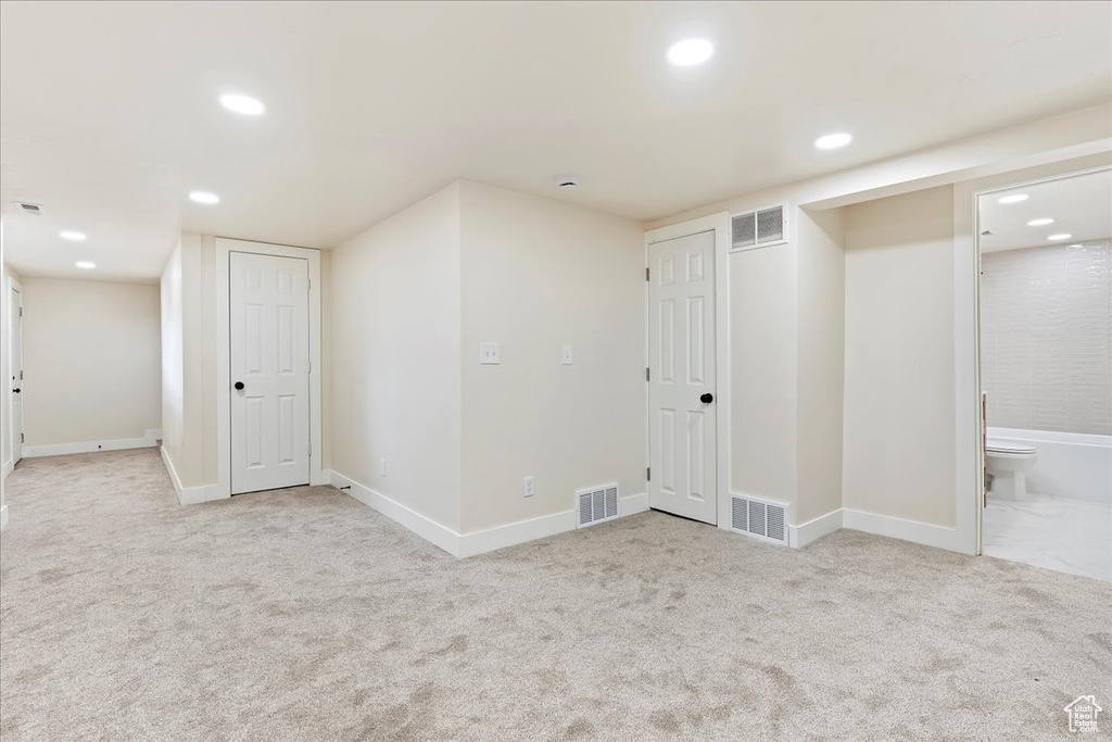 Photo 24 for MLS #2107851 at 275 W 34th St