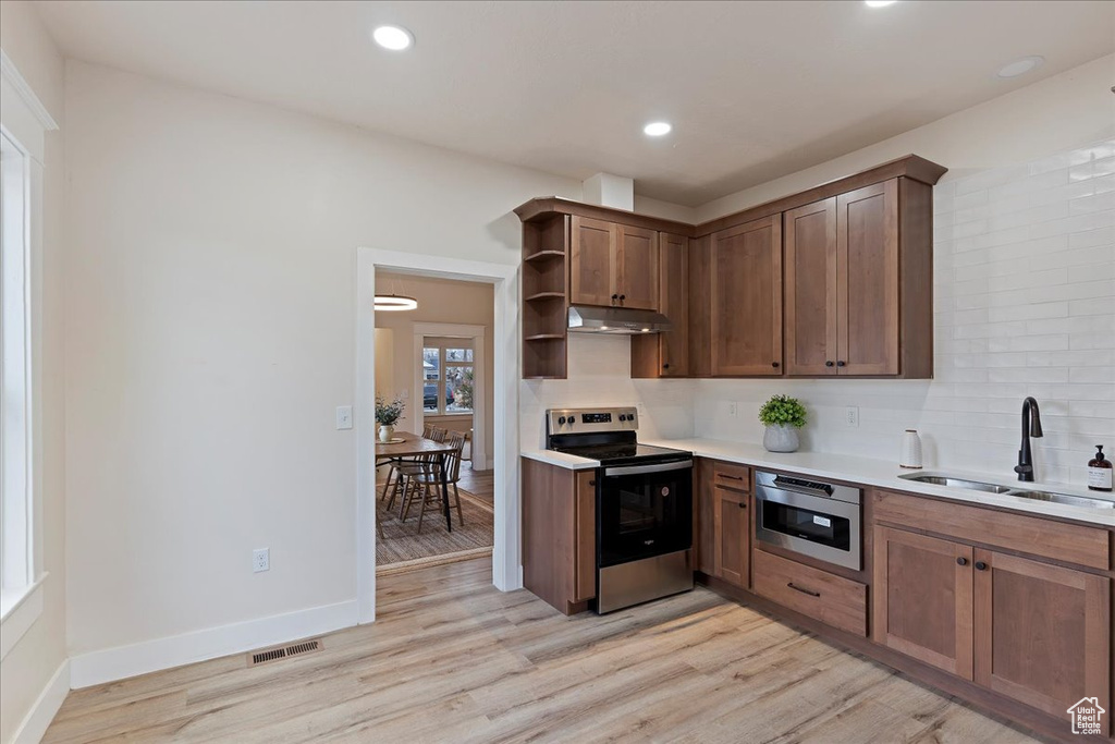 Photo 14 for MLS #2107851 at 275 W 34th St