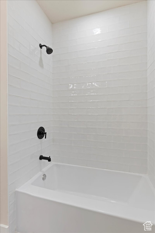Photo 21 for MLS #2107851 at 275 W 34th St