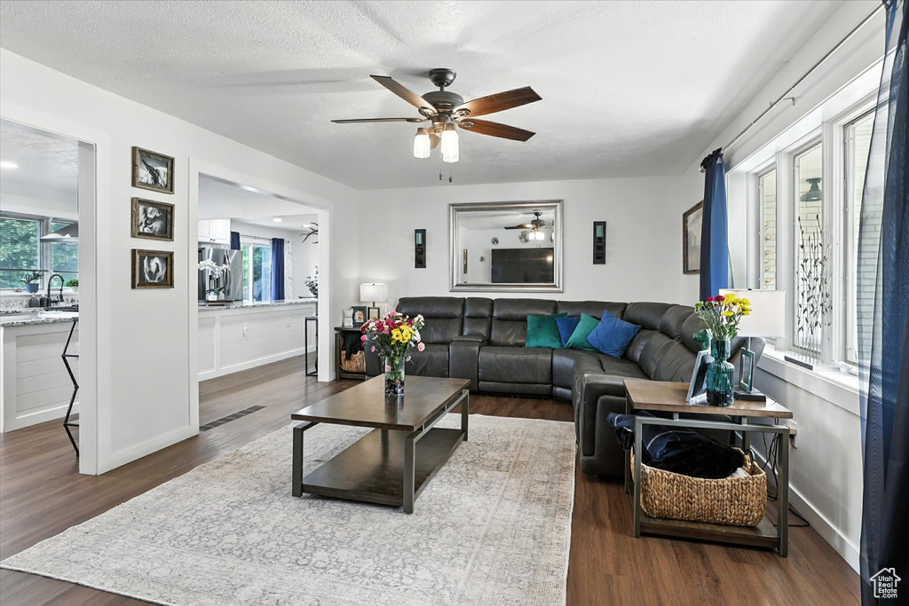 Photo 6 for MLS #2107852 at 2603 E Summerwood Dr