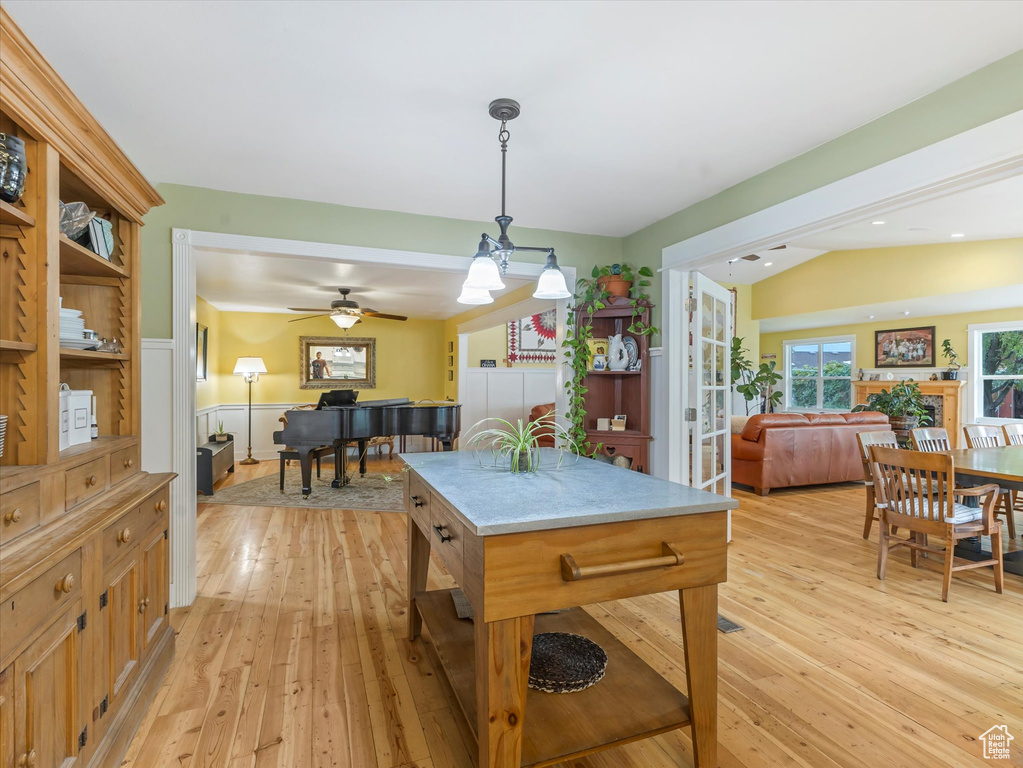 2375 W BONANZA WAY South Jordan, UT 84095