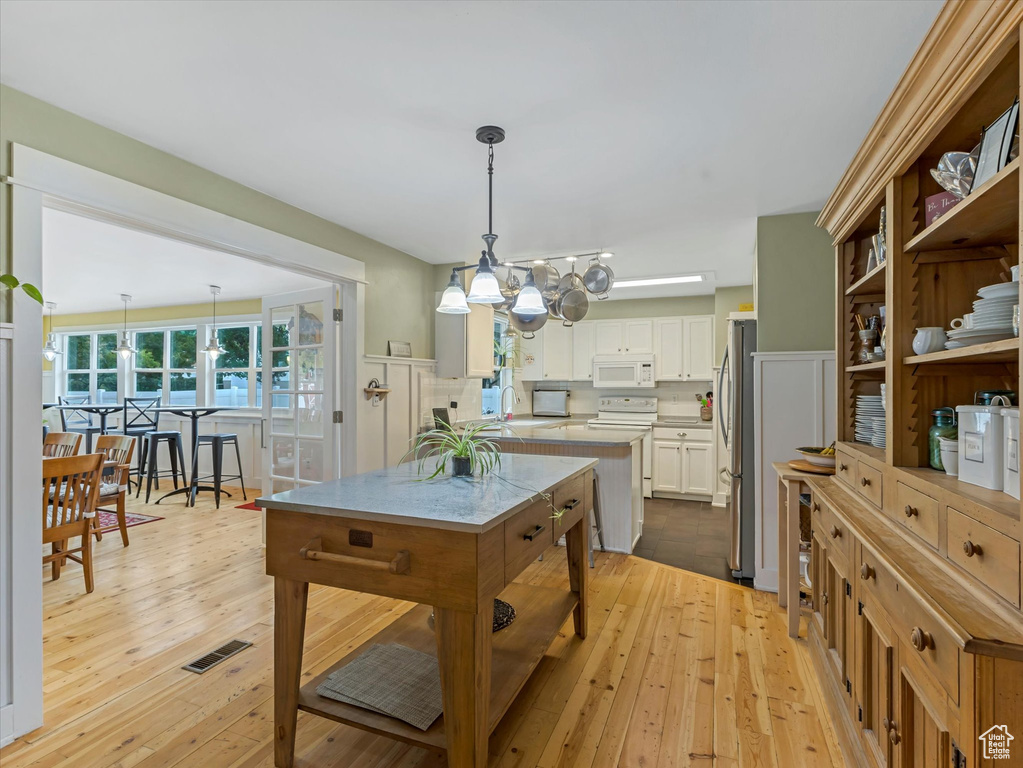 2375 W BONANZA WAY South Jordan, UT 84095