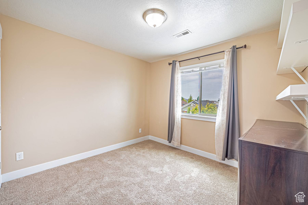 1687 E DOWNWATER ST Eagle Mountain, UT 84005