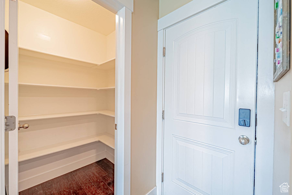 1687 E DOWNWATER ST Eagle Mountain, UT 84005