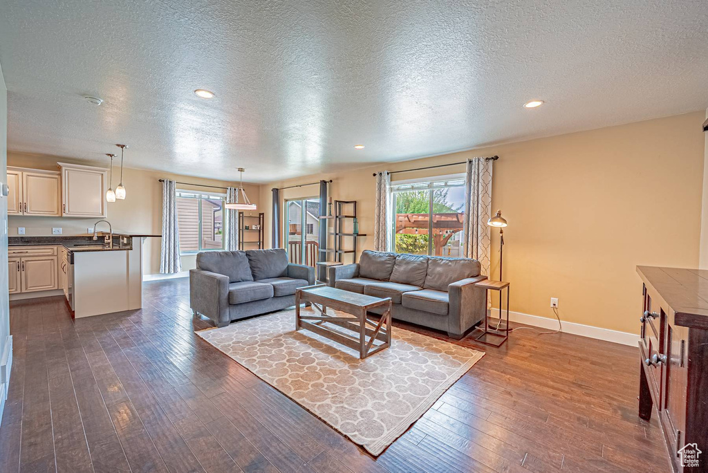 1687 E DOWNWATER ST Eagle Mountain, UT 84005