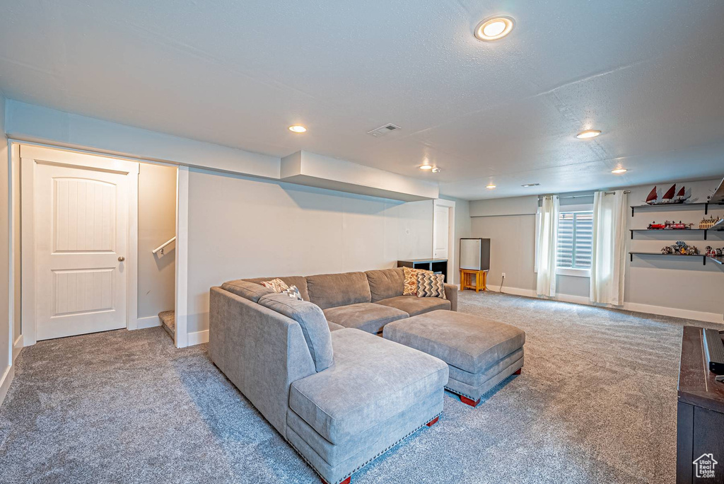 1687 E DOWNWATER ST Eagle Mountain, UT 84005