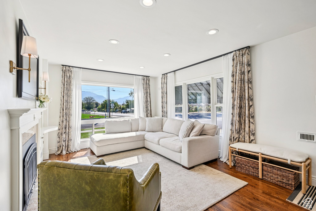 89 E 300 N Lehi, UT 84043