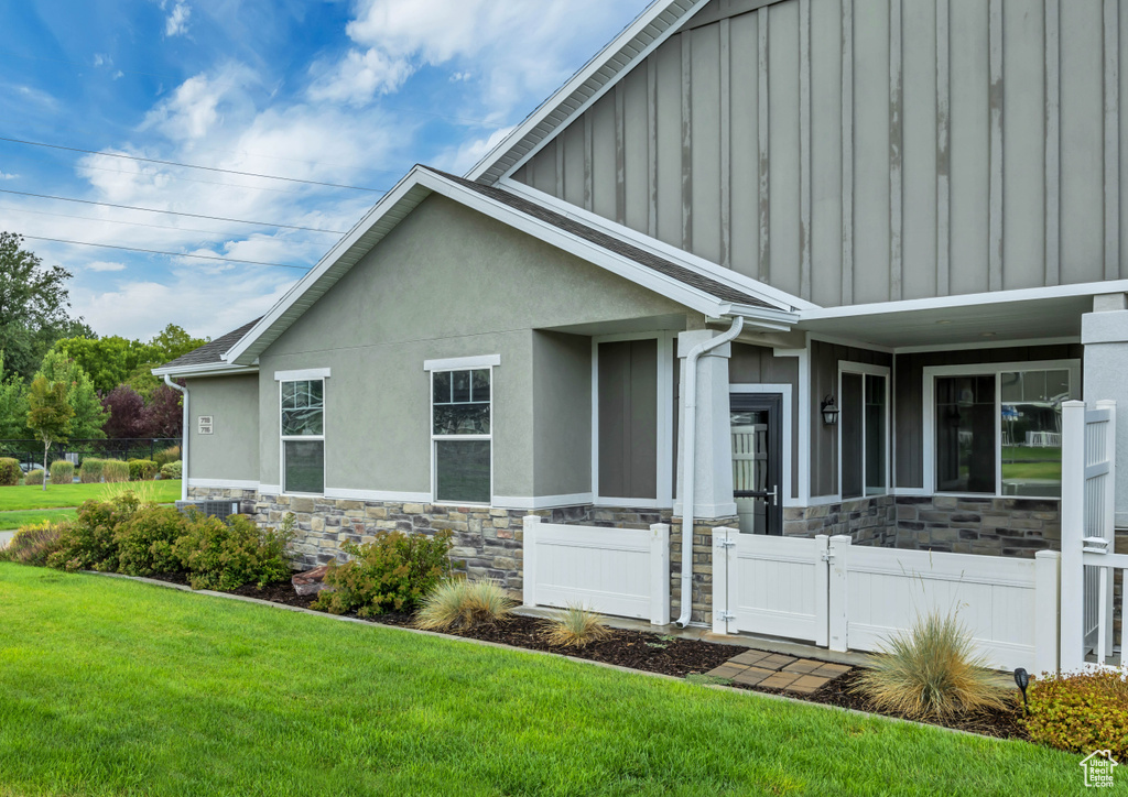 7116 W ADAMO DR West Valley City, UT 84128
