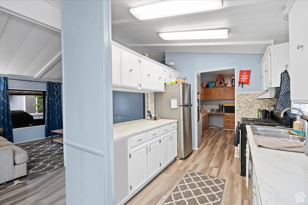 Photo 10 for MLS #2107868 at 4979 S Camino Real Dr