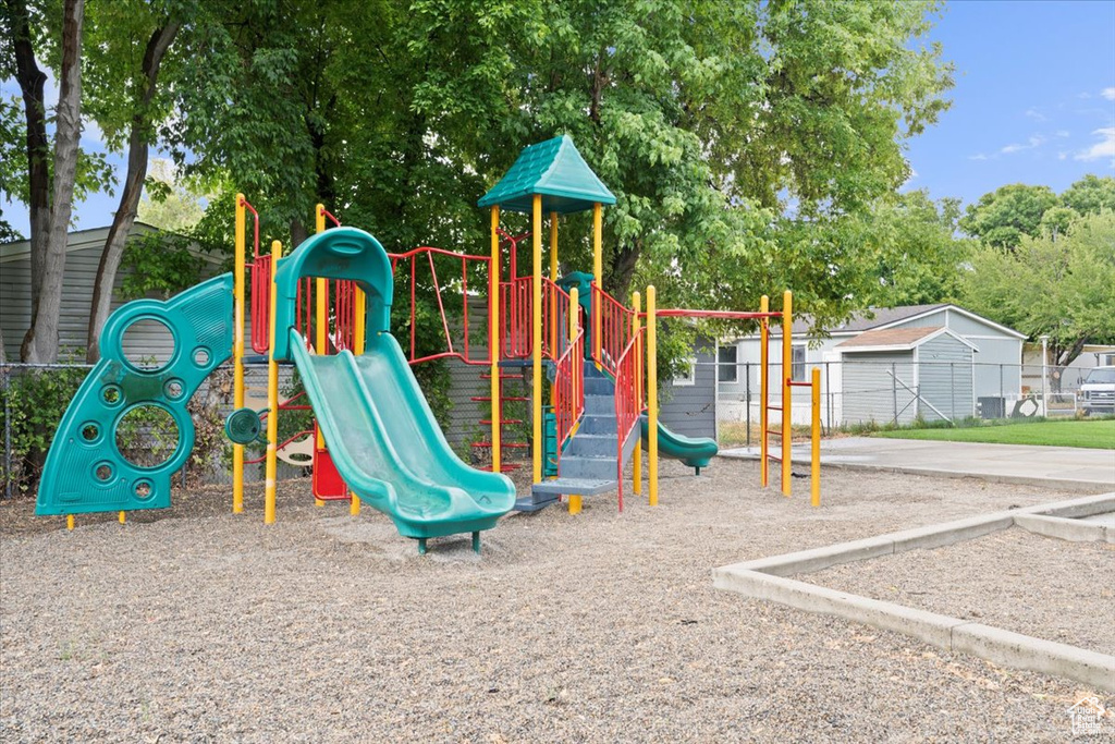 Photo 37 for MLS #2107868 at 4979 S Camino Real Dr