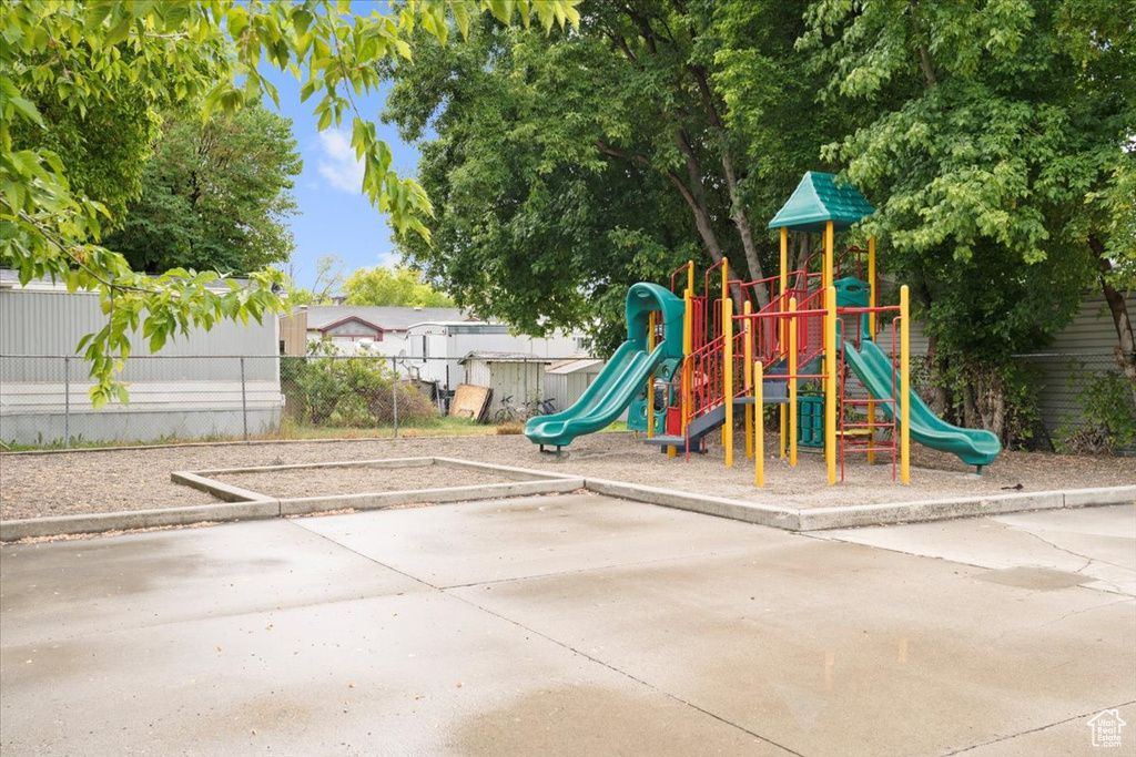 Photo 36 for MLS #2107868 at 4979 S Camino Real Dr