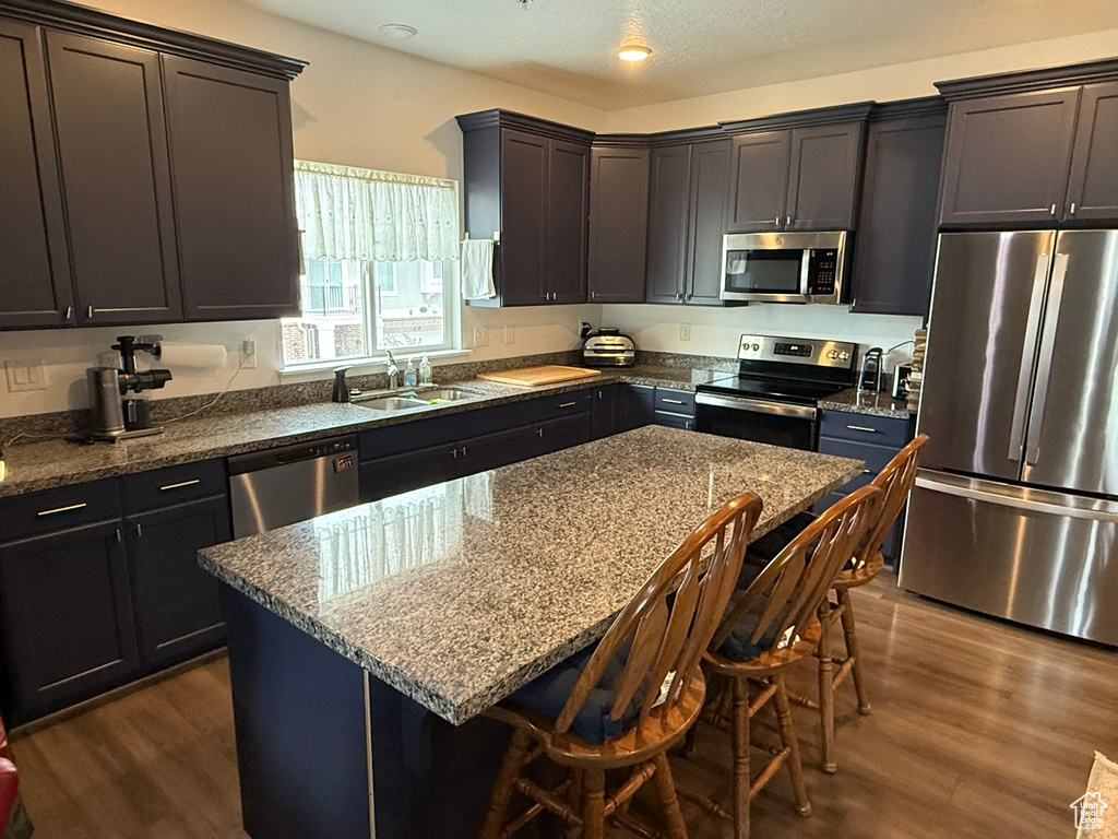4219 W MILLSITE PARK CT Riverton, UT 84096