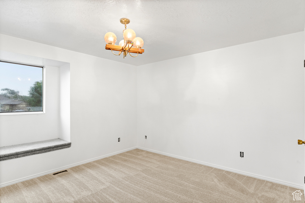 4271 W 5050 S Roy, UT 84067