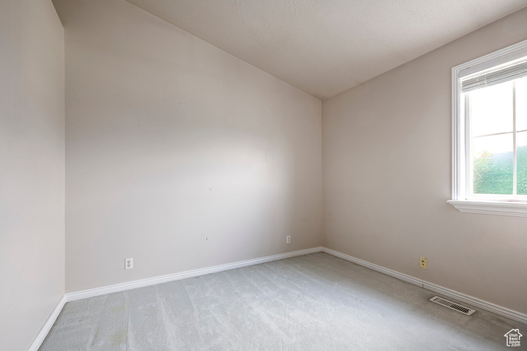 Photo 18 for MLS #2107877 at 4815 S 1800 West #40