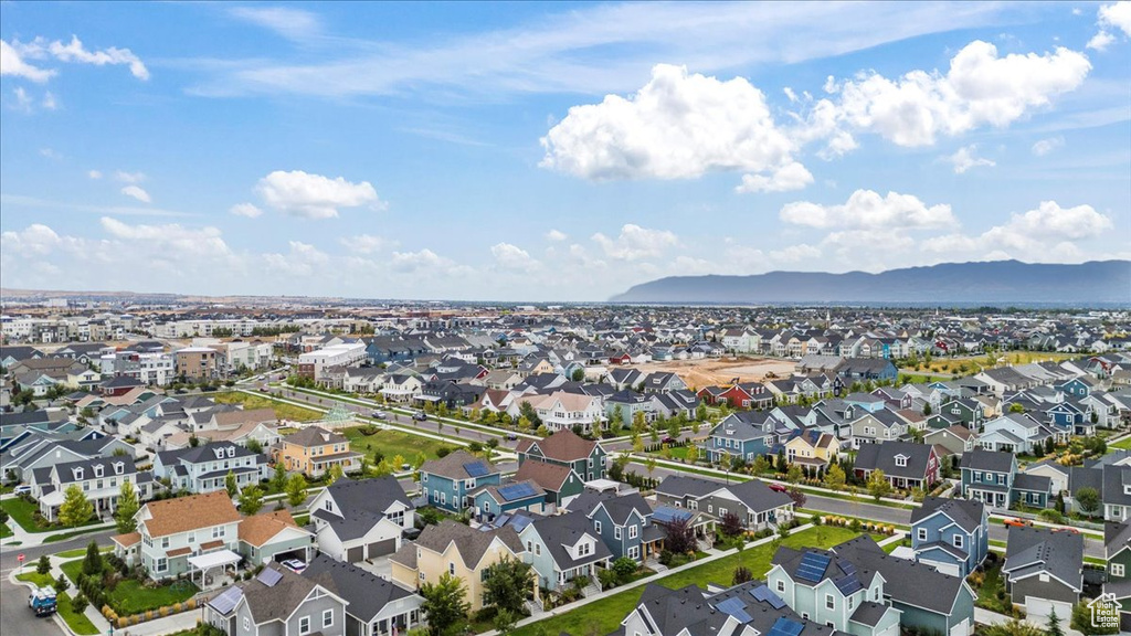 10947 S GRESHAM DR South Jordan, UT 84009