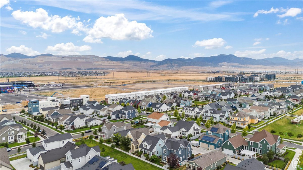 10947 S GRESHAM DR South Jordan, UT 84009