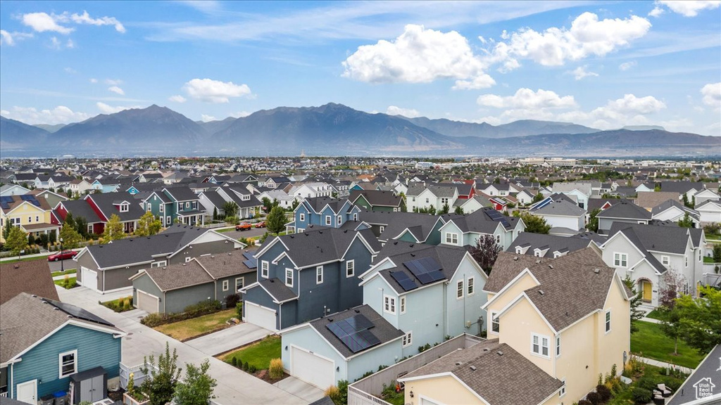 10947 S GRESHAM DR South Jordan, UT 84009