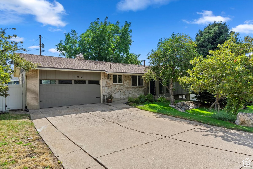 1102 E MANCHESTER RD Kaysville, UT 84037