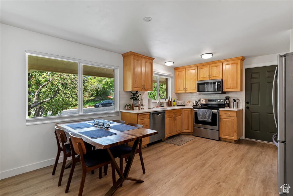 1102 E MANCHESTER RD Kaysville, UT 84037