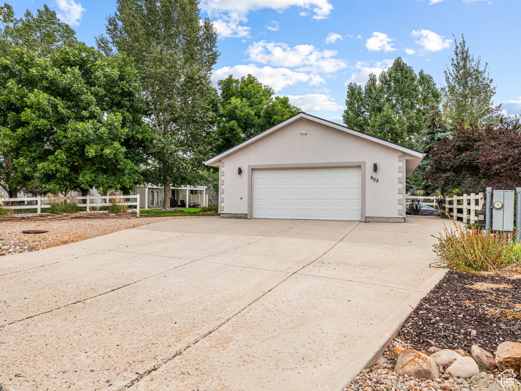 Photo 68 for MLS #2107889 at 605 W Aspen Rd