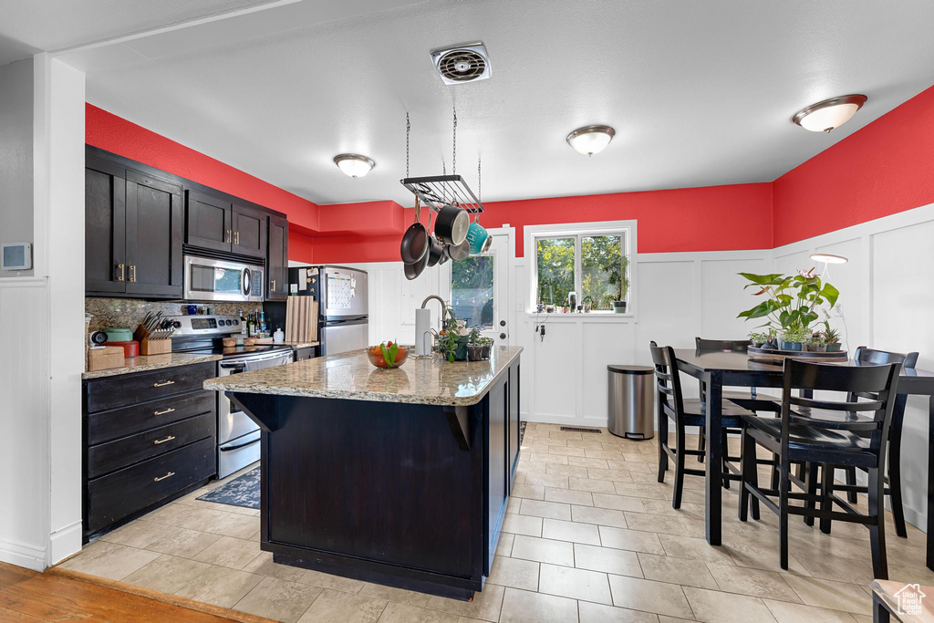 Photo 4 for MLS #2107894 at 1460 E 520 South