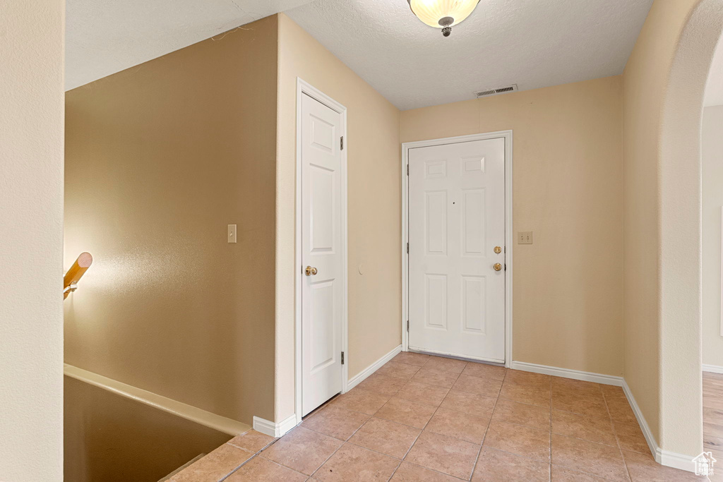 Photo 4 for MLS #2107895 at 439 E Paintbrush Way