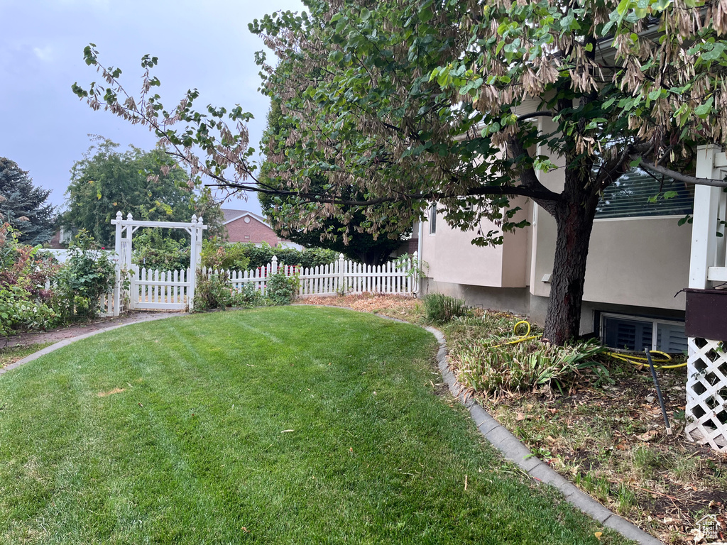 567 W 3575 S Syracuse, UT 84075