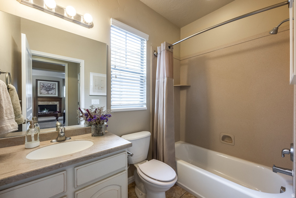 11067 S CASCABEL DR South Jordan, UT 84009