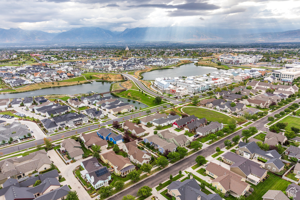 11067 S CASCABEL DR South Jordan, UT 84009