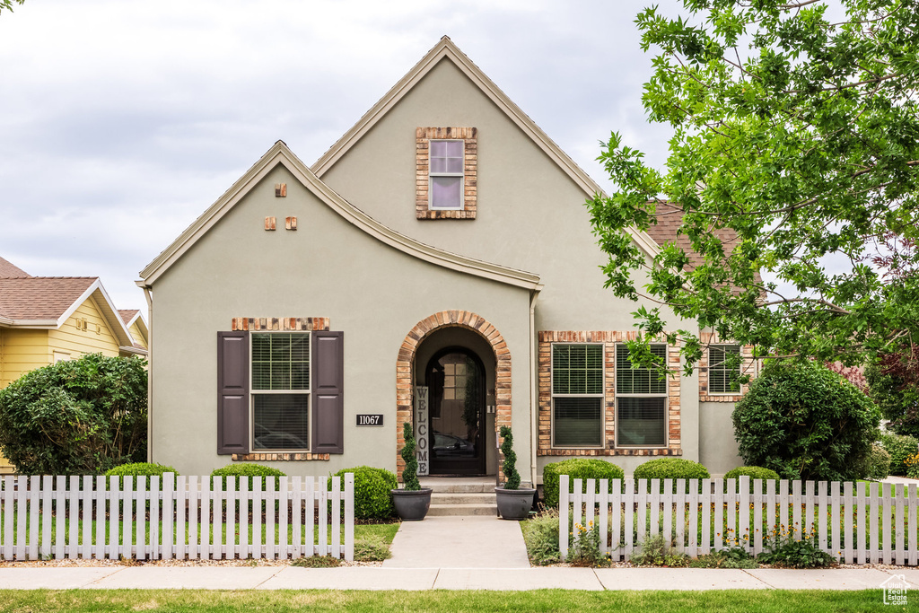 11067 S CASCABEL DR South Jordan, UT 84009