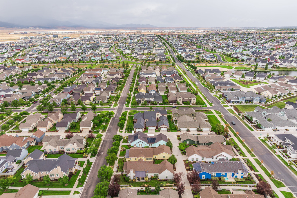 11067 S CASCABEL DR South Jordan, UT 84009